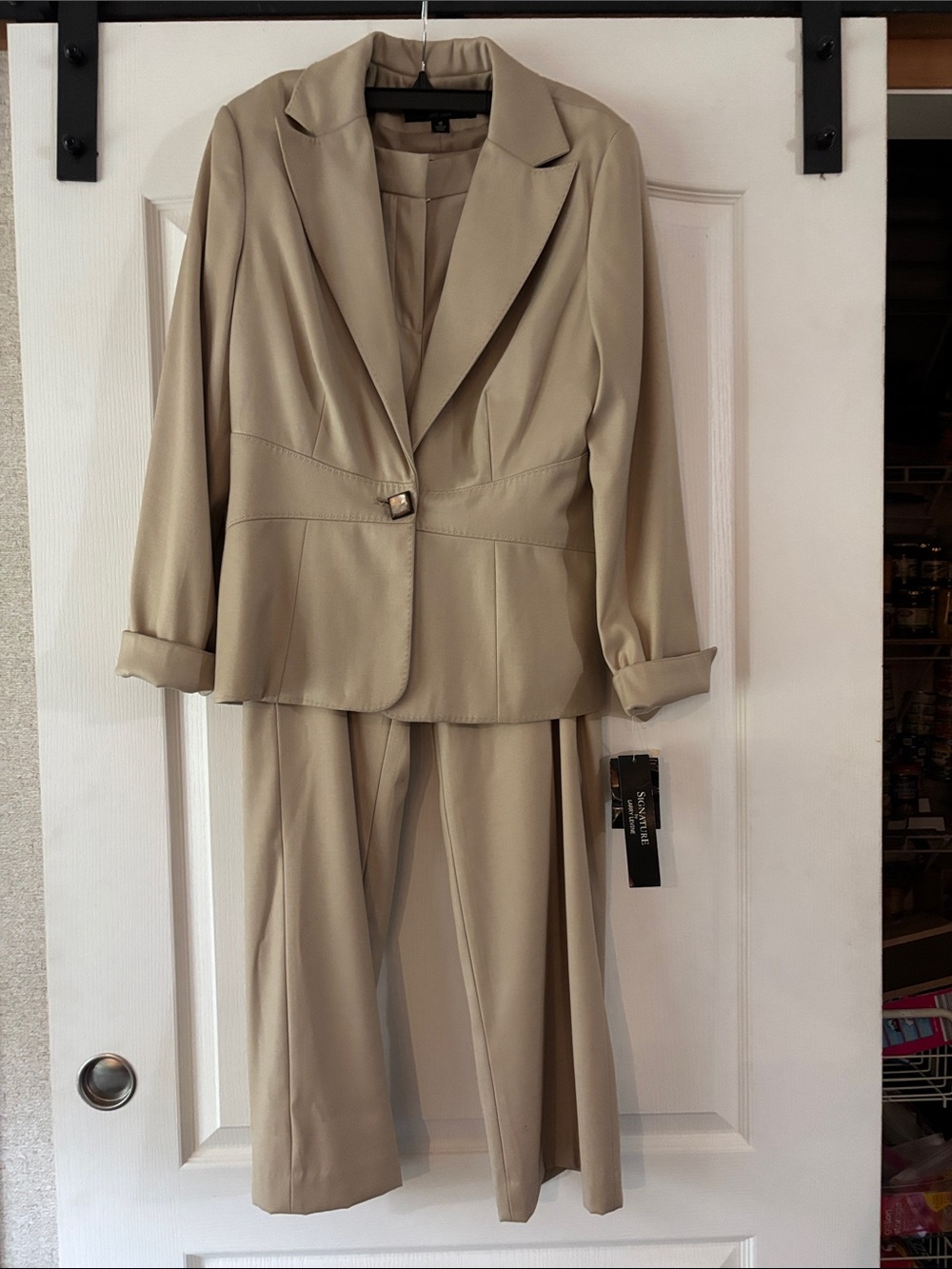 Larry Levine New Beige 2 piece suit .